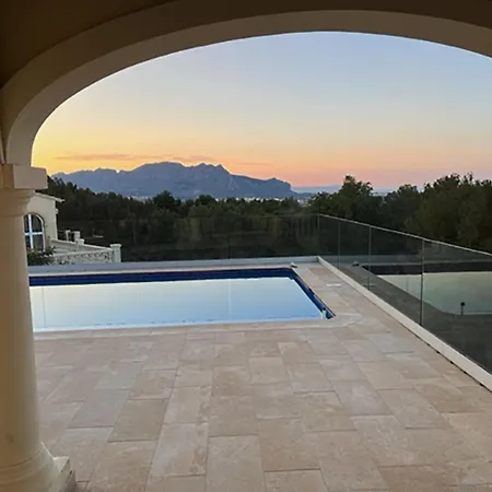 Casa Luna Blanc Villa *