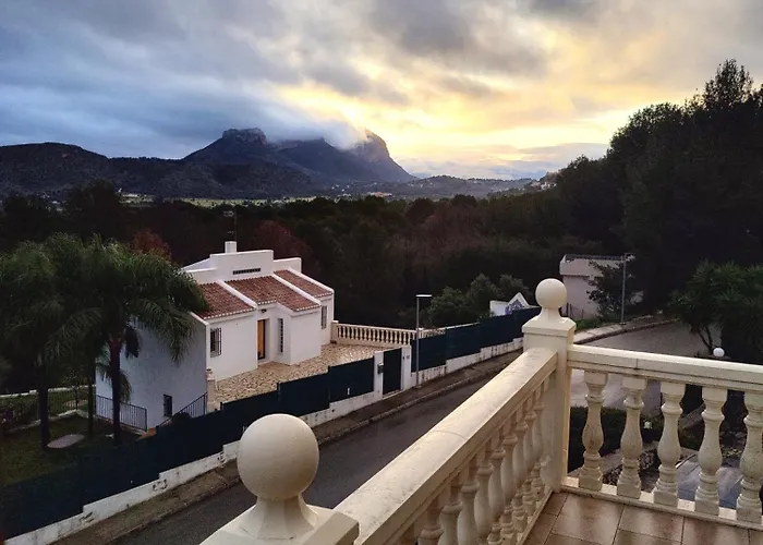 Casa Luna Blanc Villa *