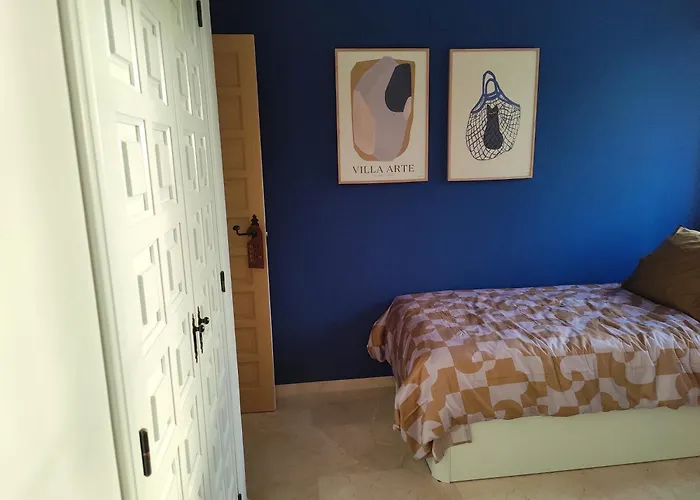 Casa Luna Blanc
